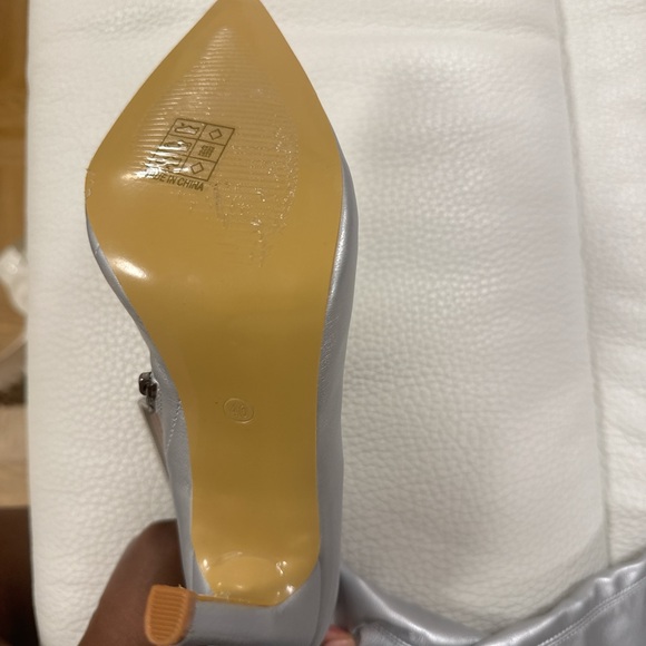 Silver Thigh High Boots (size 7.5-8) - Picture 6 of 6